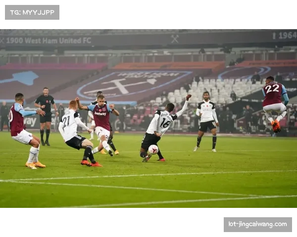 多特蒙德遭弗赖堡补时扳平，连续失分跌至积分榜第三